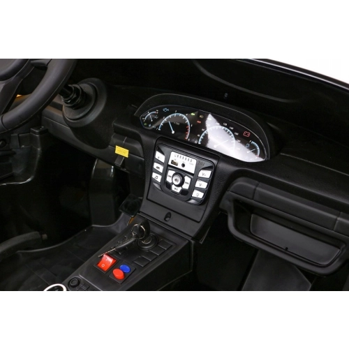 autko na akumulator  A021B